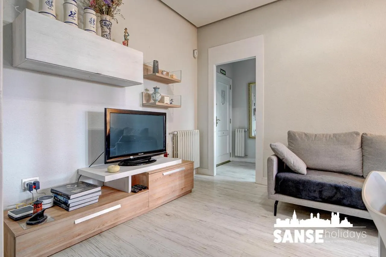 Apartamento Avenida By Sanse Holidays سان سيباستيان 0*,  إسبانيا